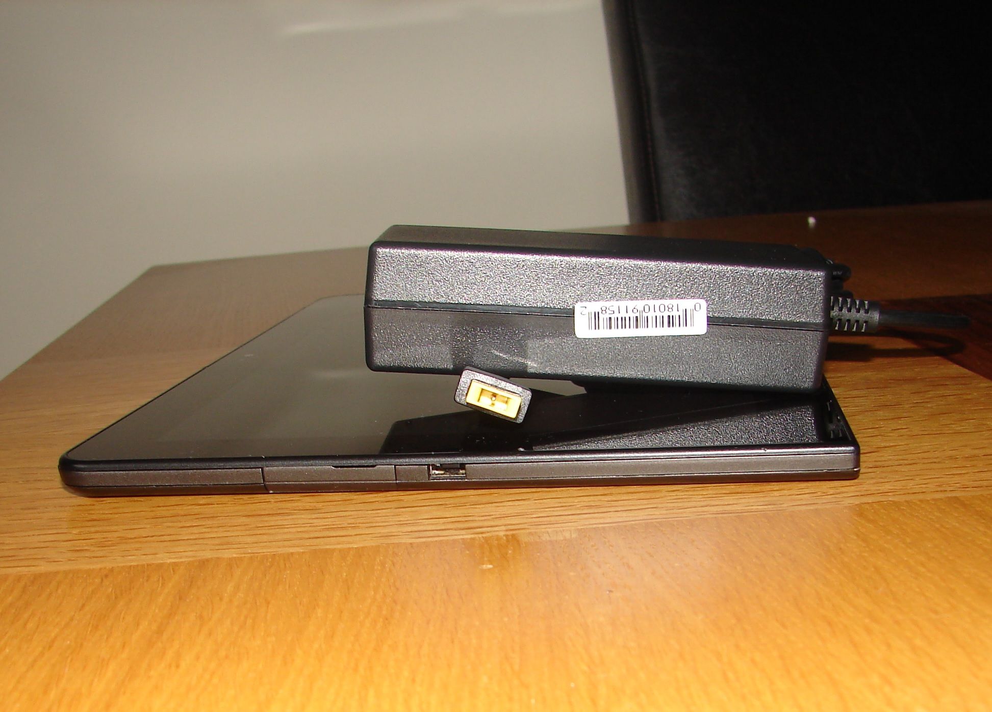 ThinkPad Tablet 36W AC Adapter