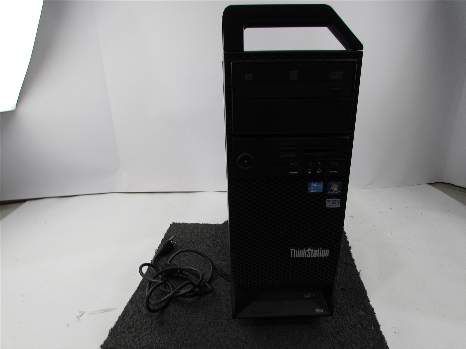 ThinkStation P7 - Intel® Xeon® W9-3495X (1.90GHz
