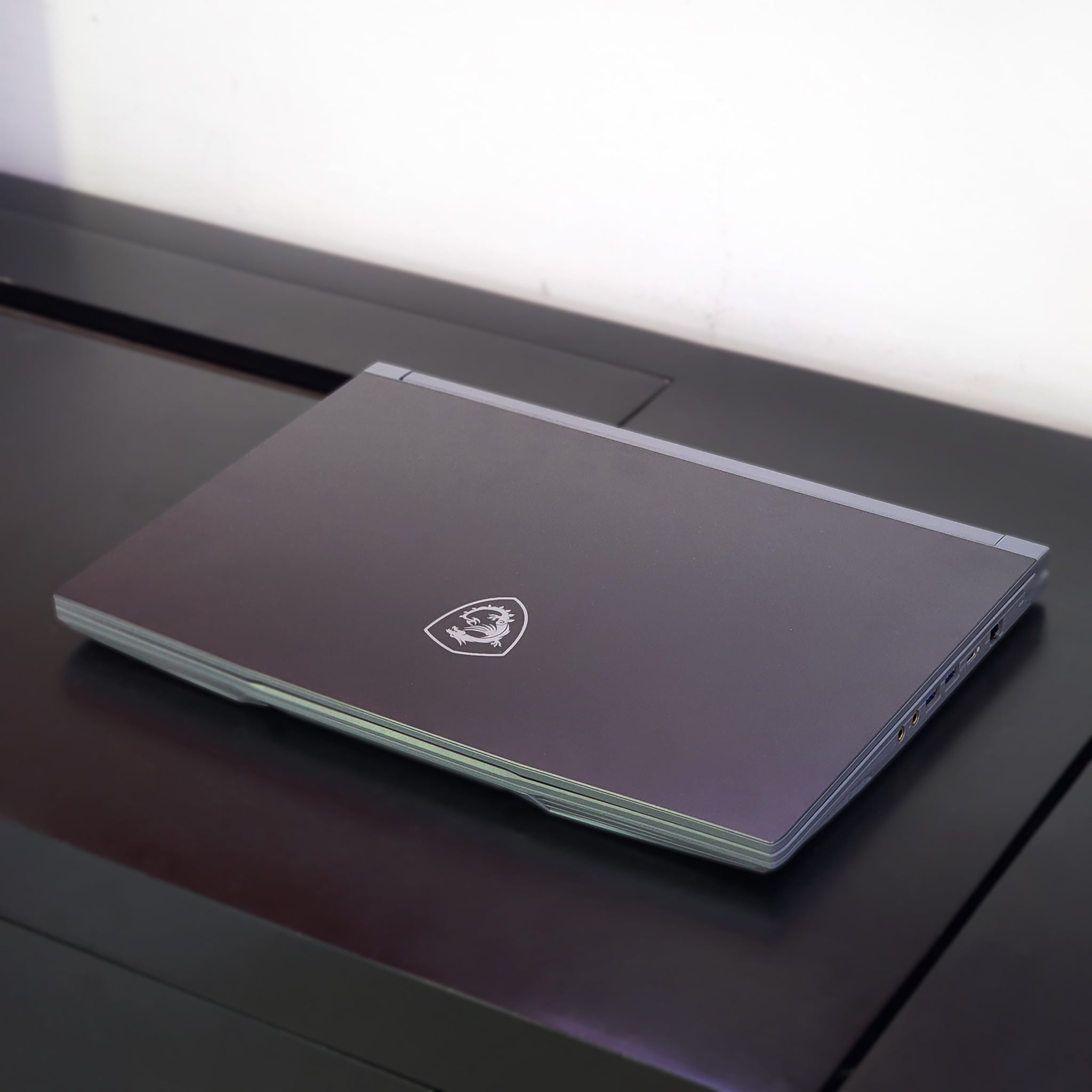 Thin 15 B13VE - 2.4GHz, 15.6Inch