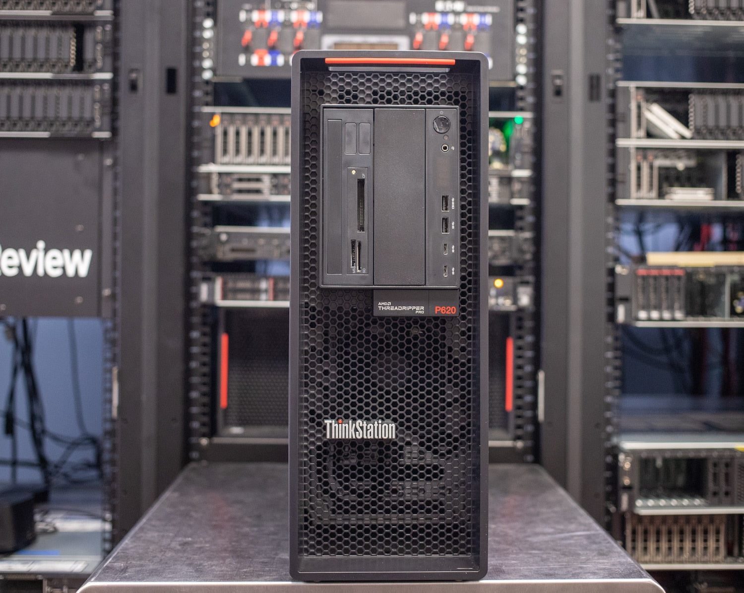 ThinkStation P620 - AMD Ryzen™ PRO 5975WX (3.60GHz