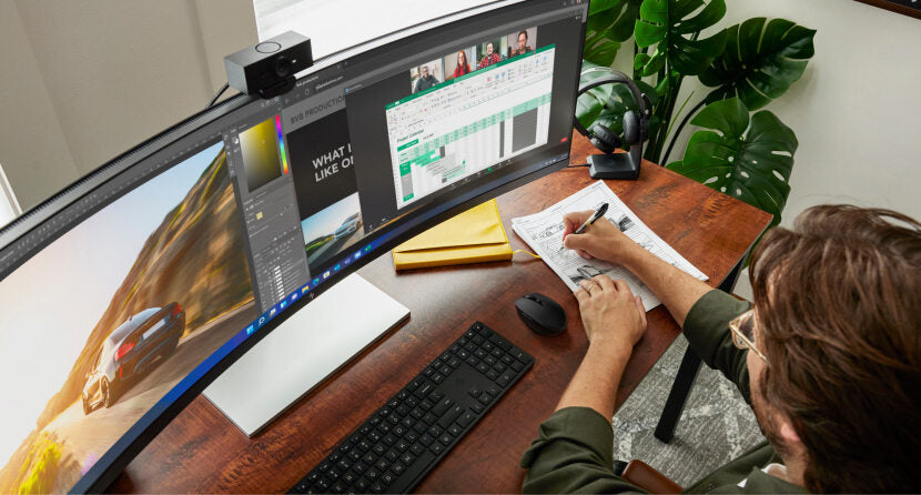 HP E45c G5 DQHD Curved Monitor - 44.5Inch, DQHD (5120 x 1440 @ 165Hz)